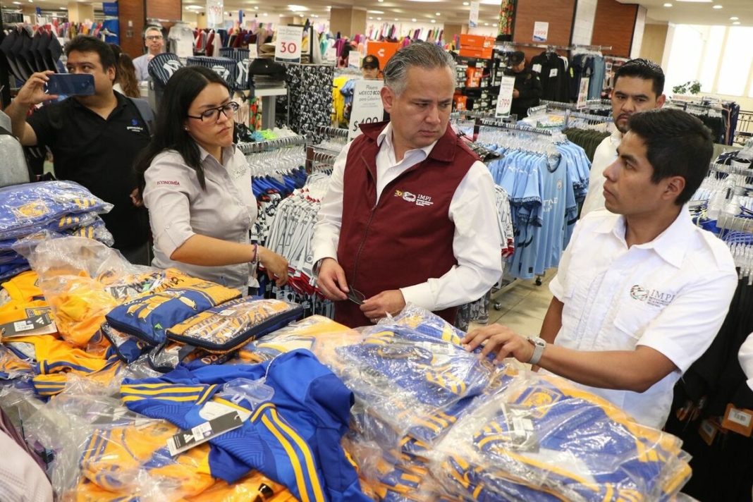 IMPI a la cabeza del segundo operativo de la estrategia ”OperaciónLimpieza” en Nuevo León; al tiempo que realiza la destrucción de 9 mil561 productos de mercancía apócrifa de la marca Nike y Jordan Borrador automático