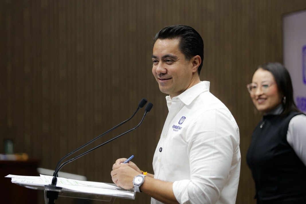 Felifer Macías reporta 50% de compromisos cumplidos en su primer año de gobierno