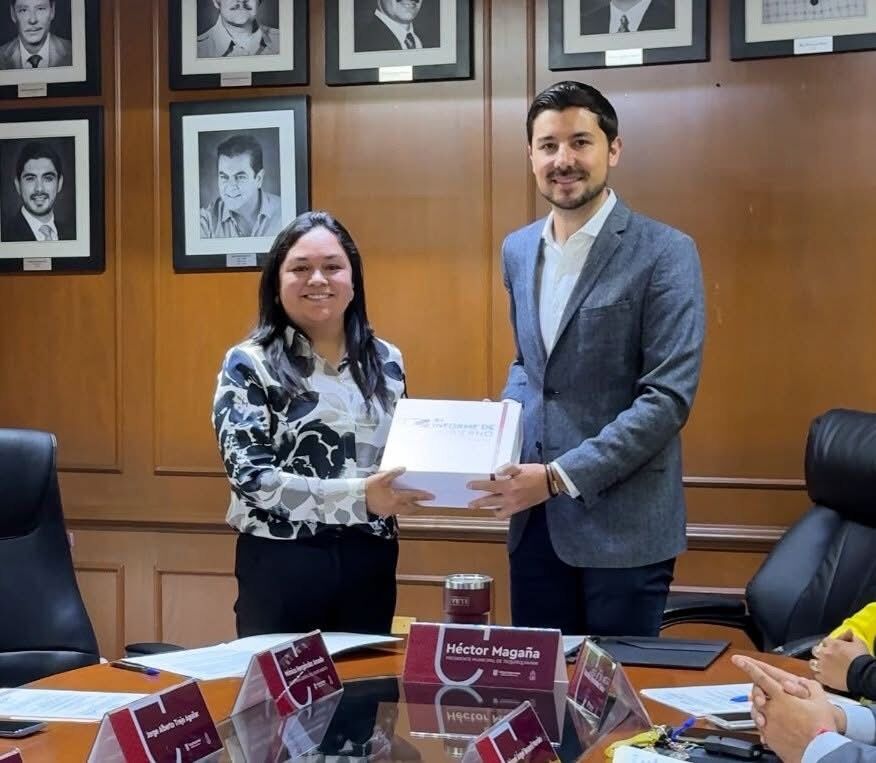 Héctor Magaña rinde su primer informe de gobierno