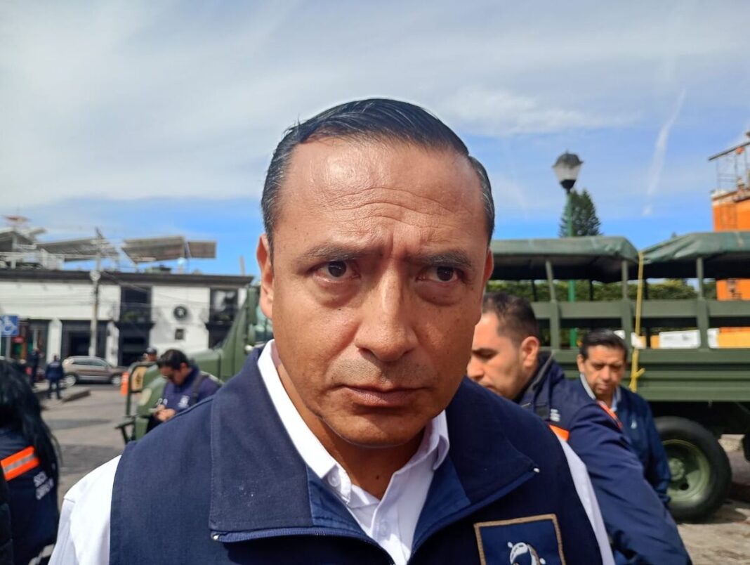 Autoridades refuerzan operativos ante persistencia de tomas clandestinas en San Juan del Río y Pedro Escobedo Autoridades refuerzan operativos ante persistencia de tomas clandestinas en San Juan del Río y Pedro Escobedo
