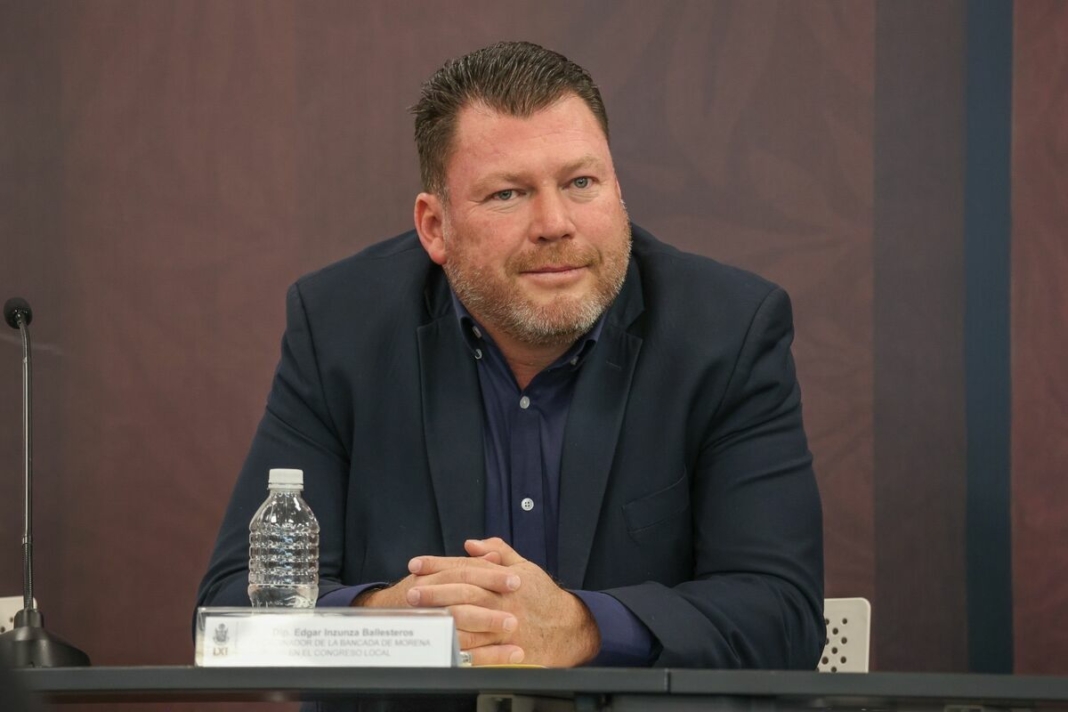 Los diputados Edgar Inzunza y Homero Barrera encabezaron la ponencia denominada “Reformas Constitucionales”, presentada por el diputado federal Leonel Godoy