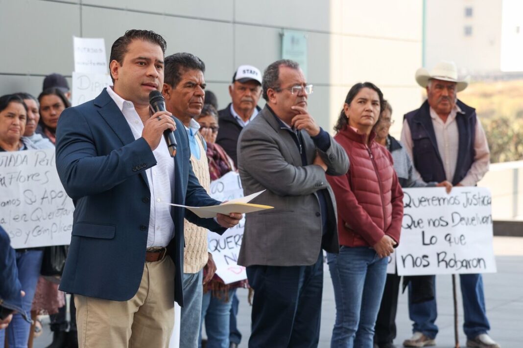 Diputado Eric Silva presenta exhorto a la Fiscalía del estado de Querétaro para que informe, esclarezca y dé seguimiento al proceso penal por fraude contra una sociedad mercantil Borrador automático