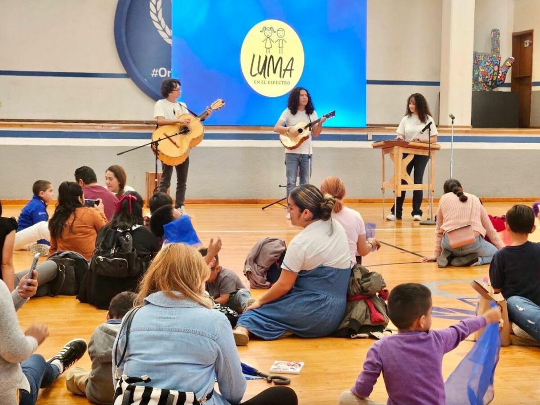 Promueve USEBEQ inclusión de estudiantes con TEA a través de Arteterapia 