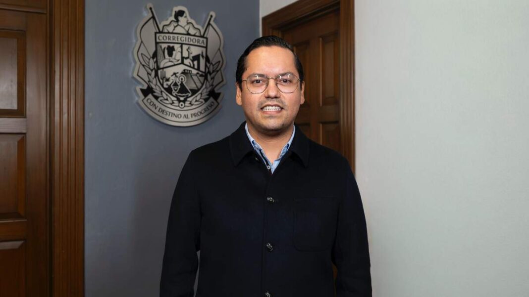 Corregidora coordina proyectos de infraestructura con el Estado para atender prioridades educativas, hidráulicas y viales Borrador automático