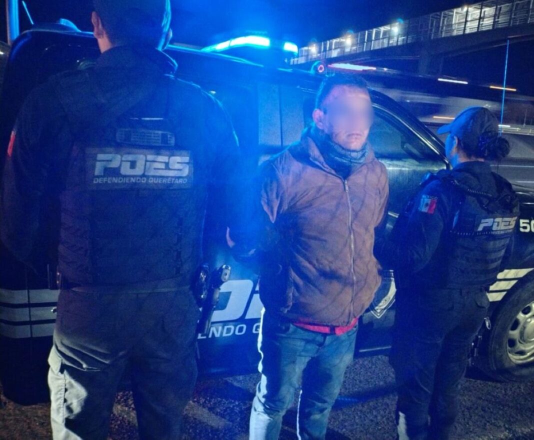 En Santa Rosa Jáuregui, POES detiene a hombre y asegura motocicleta robada Borrador automático