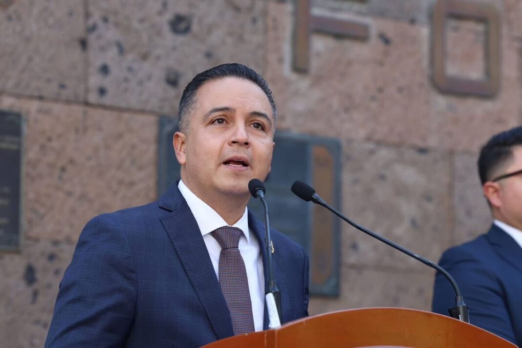 Gobierno estatal apuesta por el diálogo para destrabar conflicto en Peñamiller