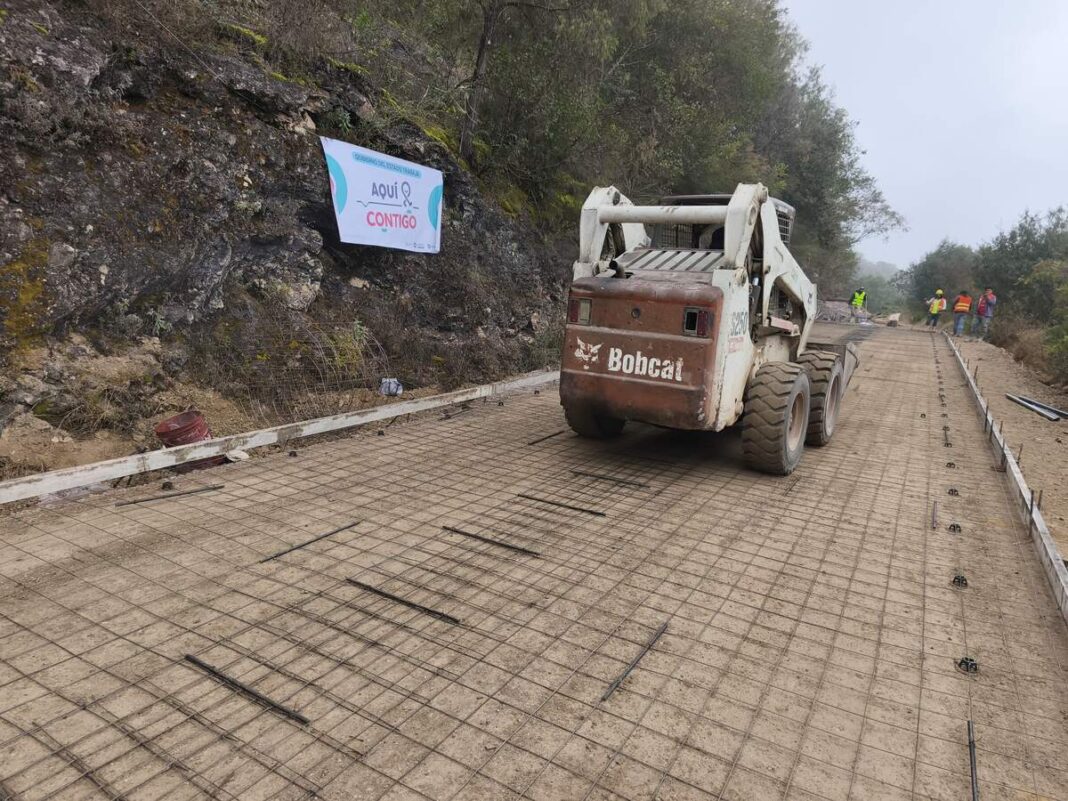 Supervisa CEI reconstrucción de caminos en Jalpan de Serra Borrador automático