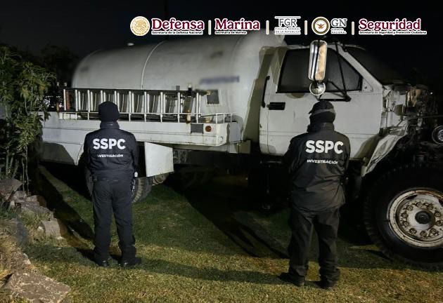 Autoridades federales desmantelan red clave de contrabando de hidrocarburos; hay 14 detenidos Borrador automático