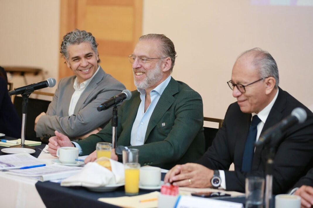 Fortalece Querétaro su competitividad mediante el Estado de Derecho Borrador automático