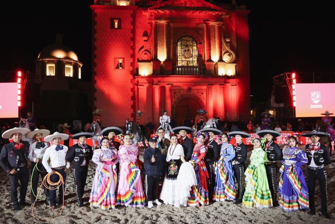 “MEXICANÍSIMO” CONQUISTA AL PÚBLICO EN EL FESTIVAL INTERNACIONAL DEL ARTE, QUESO Y VINO 2026 Borrador automático