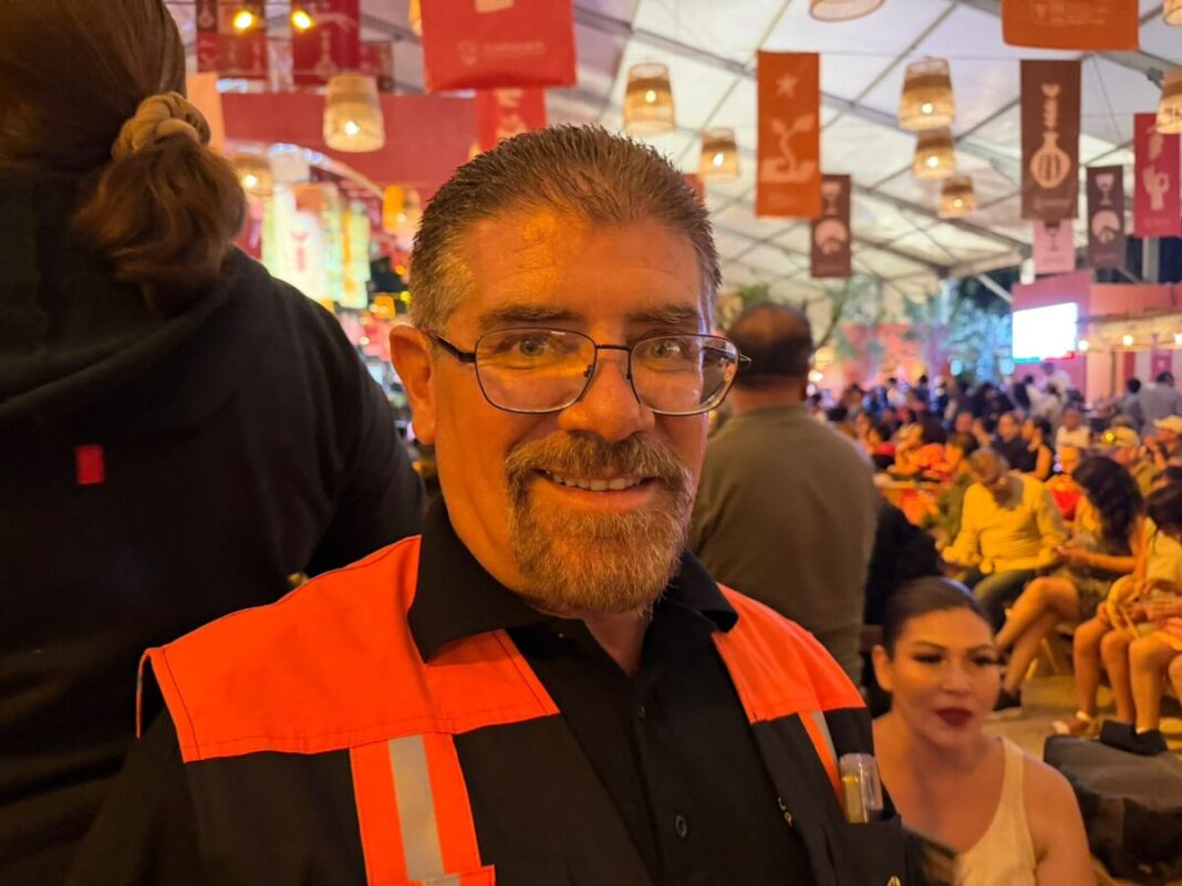 Fuertes vientos provocan caída de árboles y fallas eléctricas en Tequisquiapan Fuertes vientos provocan caída de árboles y fallas eléctricas en Tequisquiapan